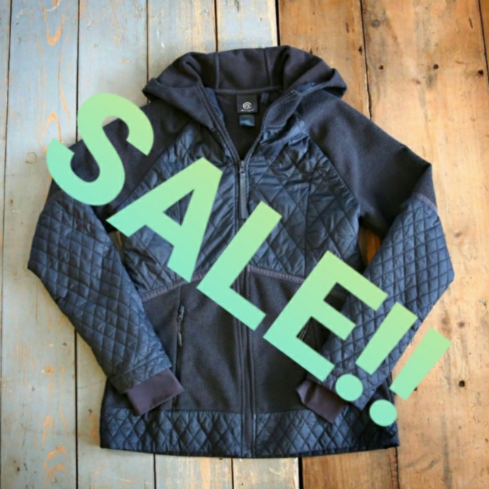 👉👉SALE👈👈Champion Hooded Jacket